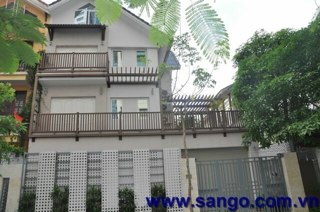 Sàn gỗ ngoài trời Awood hàng rào gỗ biệt thự - Villa