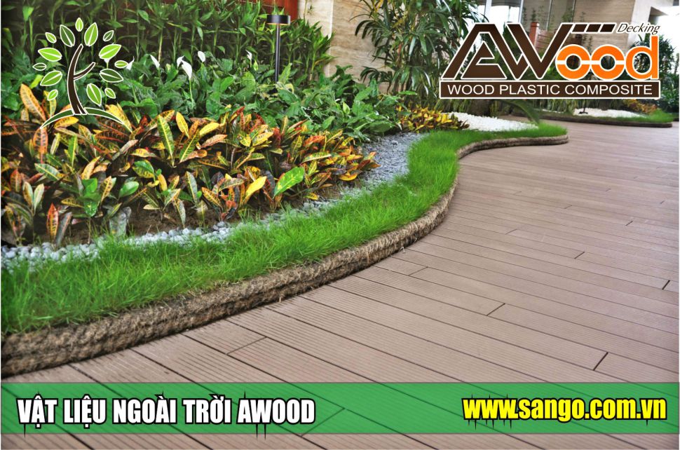 Thấp thoáng là cỏ cây hoa lá đan xen với màu cổ điển Awood