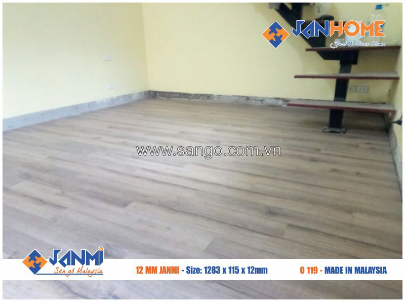 Sàn gỗ JANMI O119 dùng tone màu nâu xám mang đậm phong cách Châu Âu